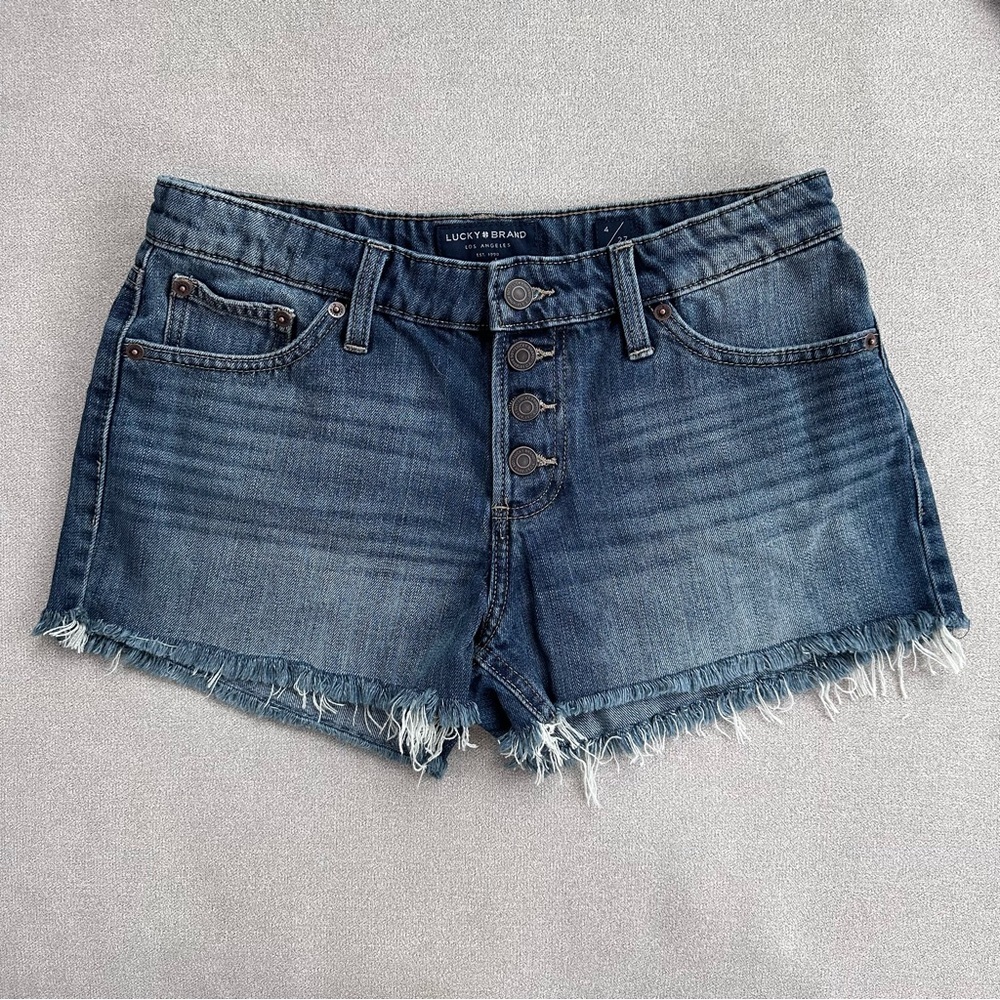 Lucky Brand Women's Cut Off Denim Shorts. Size 4/27